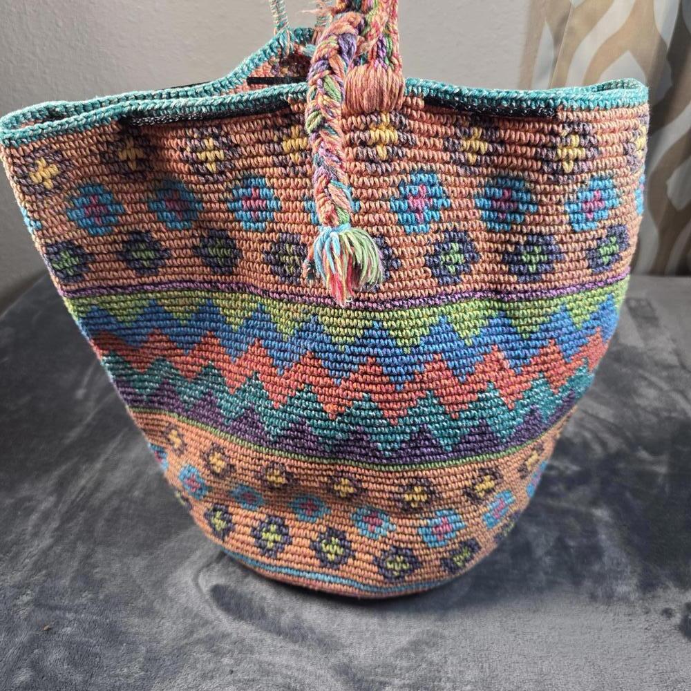 Oaxaca Mochila Bucket Purse Cross-Body Shoulder Bag - Picture 8 of 10